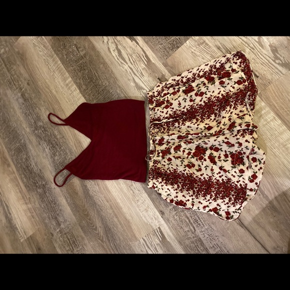 ✨Brandy Melville Outfit - Picture 4 of 7